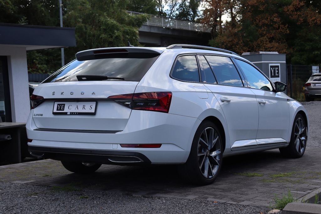 Skoda Superb Combi Sportline, Bild 5