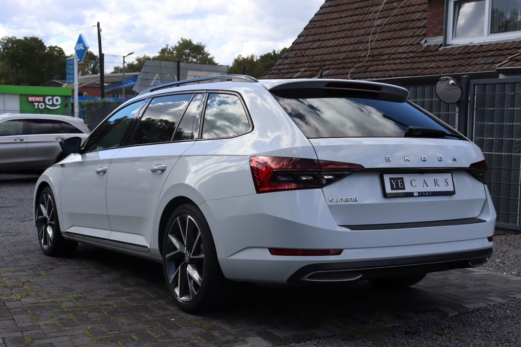 Skoda Superb Combi Sportline, Bild 8