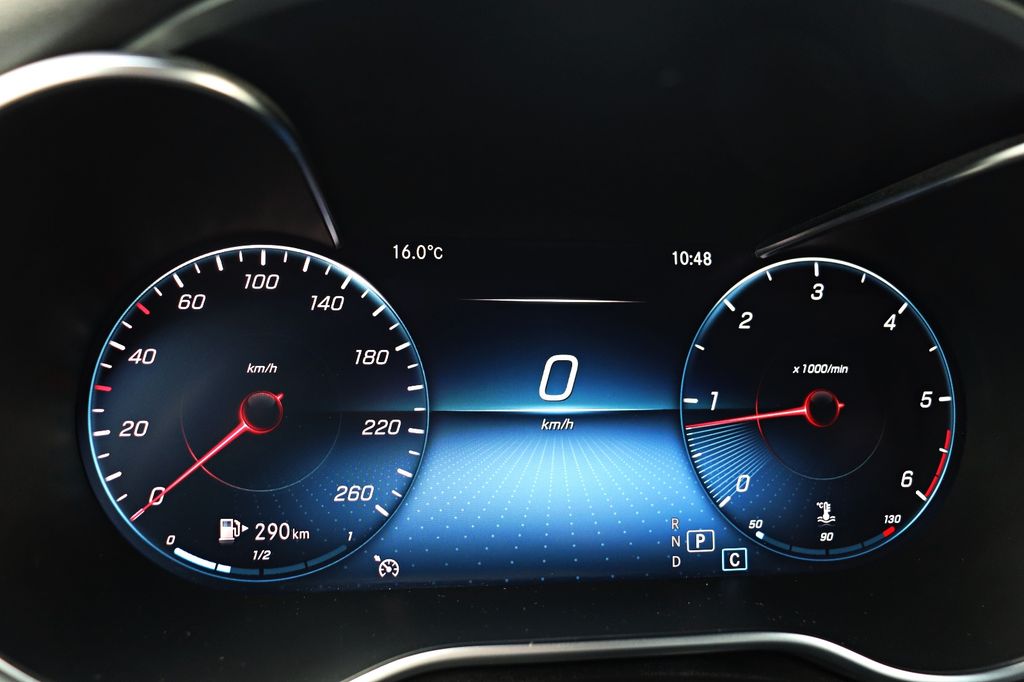 Mercedes-Benz GLC 200 d AMG Line, Bild 16