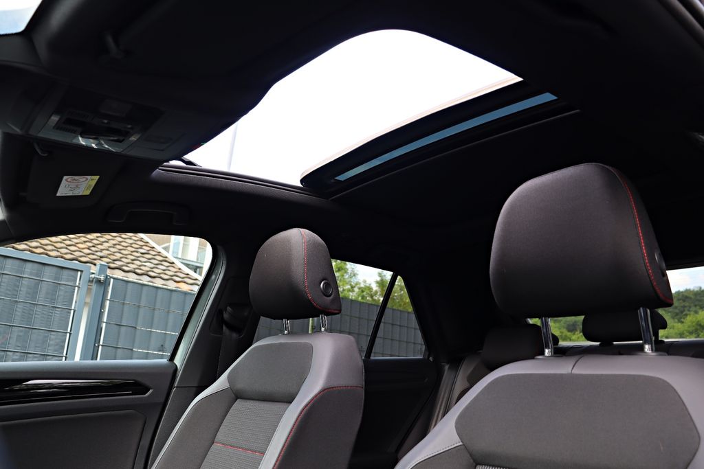 Volkswagen T-Roc 1.5 TSI Sport, Bild 14