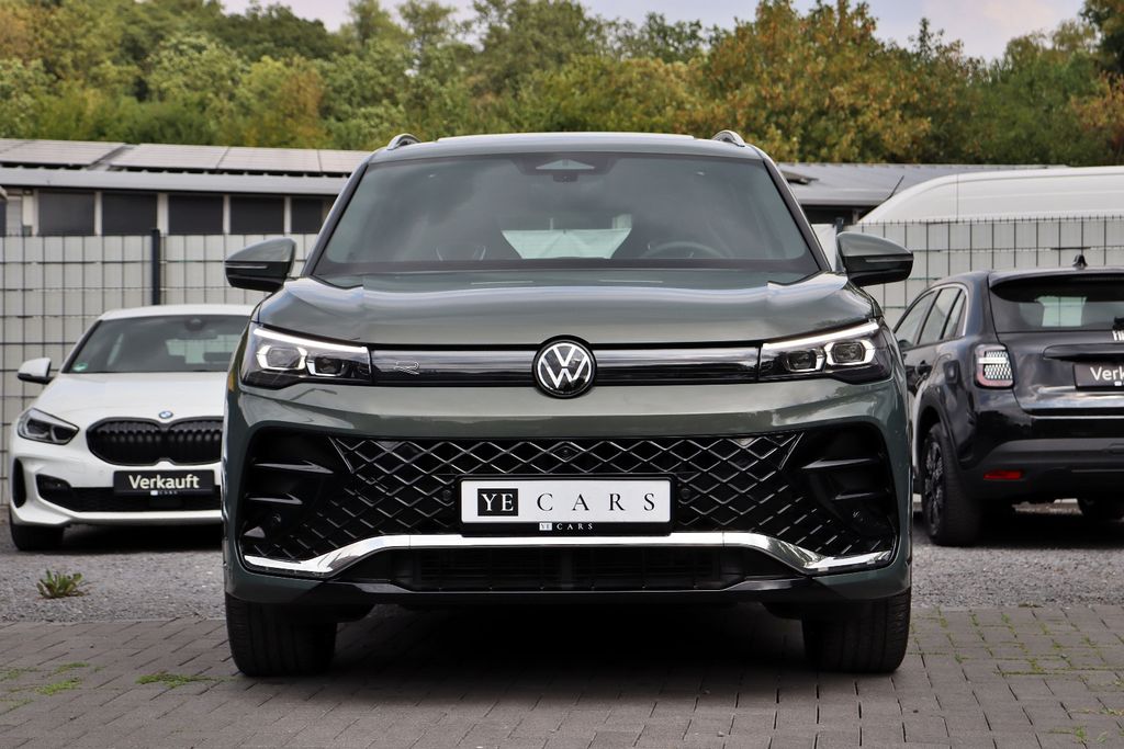 Volkswagen Tiguan 2.0 TDI R-Line 4M PANO, Bild 3