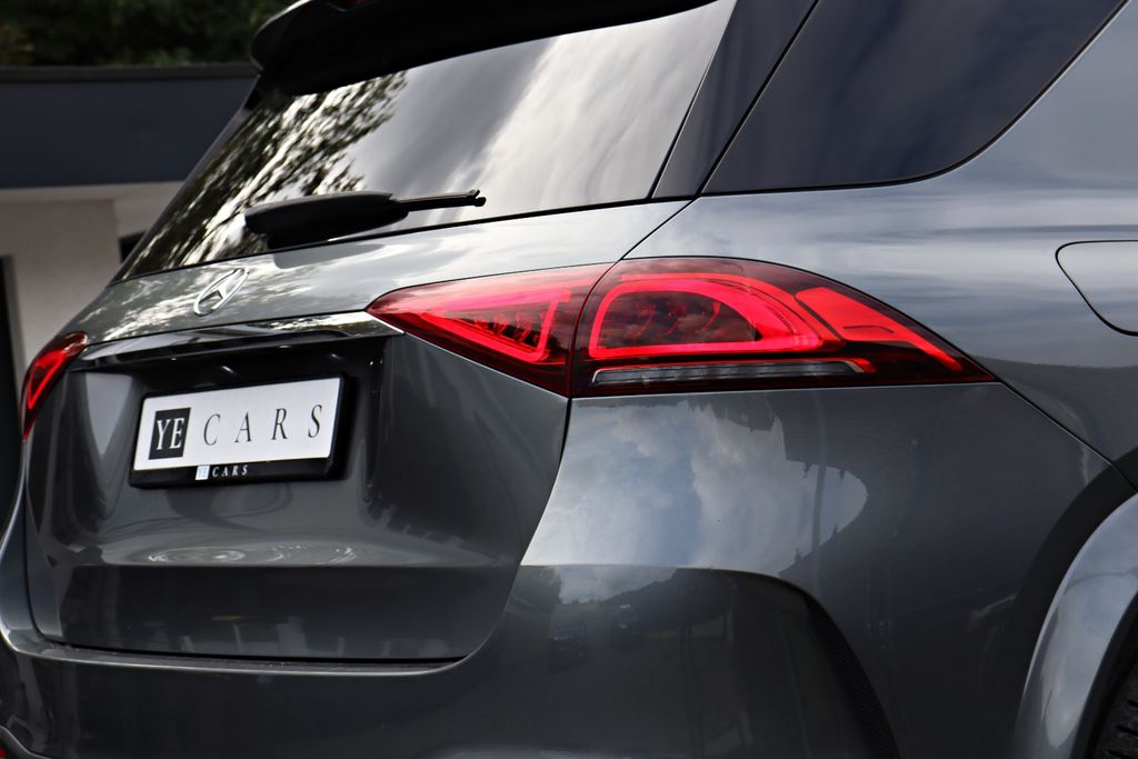 Mercedes-Benz GLE 400 d 4Matic AMG Line, Bild 12
