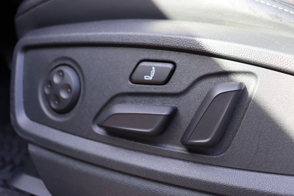 Audi SQ5, Bild 10