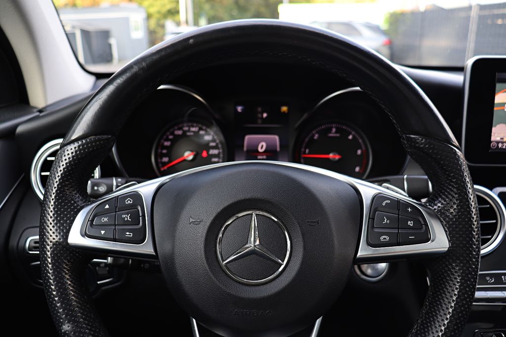 Mercedes-Benz GLC 220 d 4Matic AMG Line Night LED, Bild 16