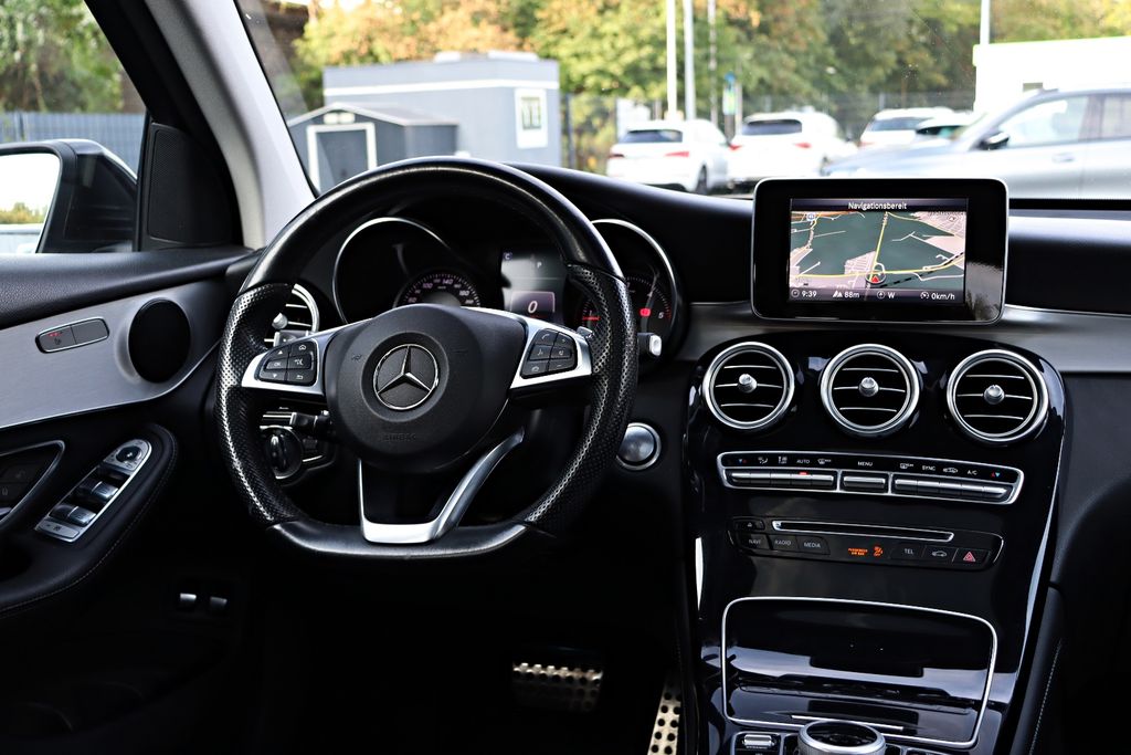 Mercedes-Benz GLC 220 d 4Matic AMG Line Night LED, Bild 12